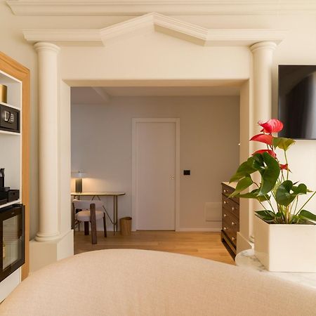 Una Hotels One Катания Экстерьер фото