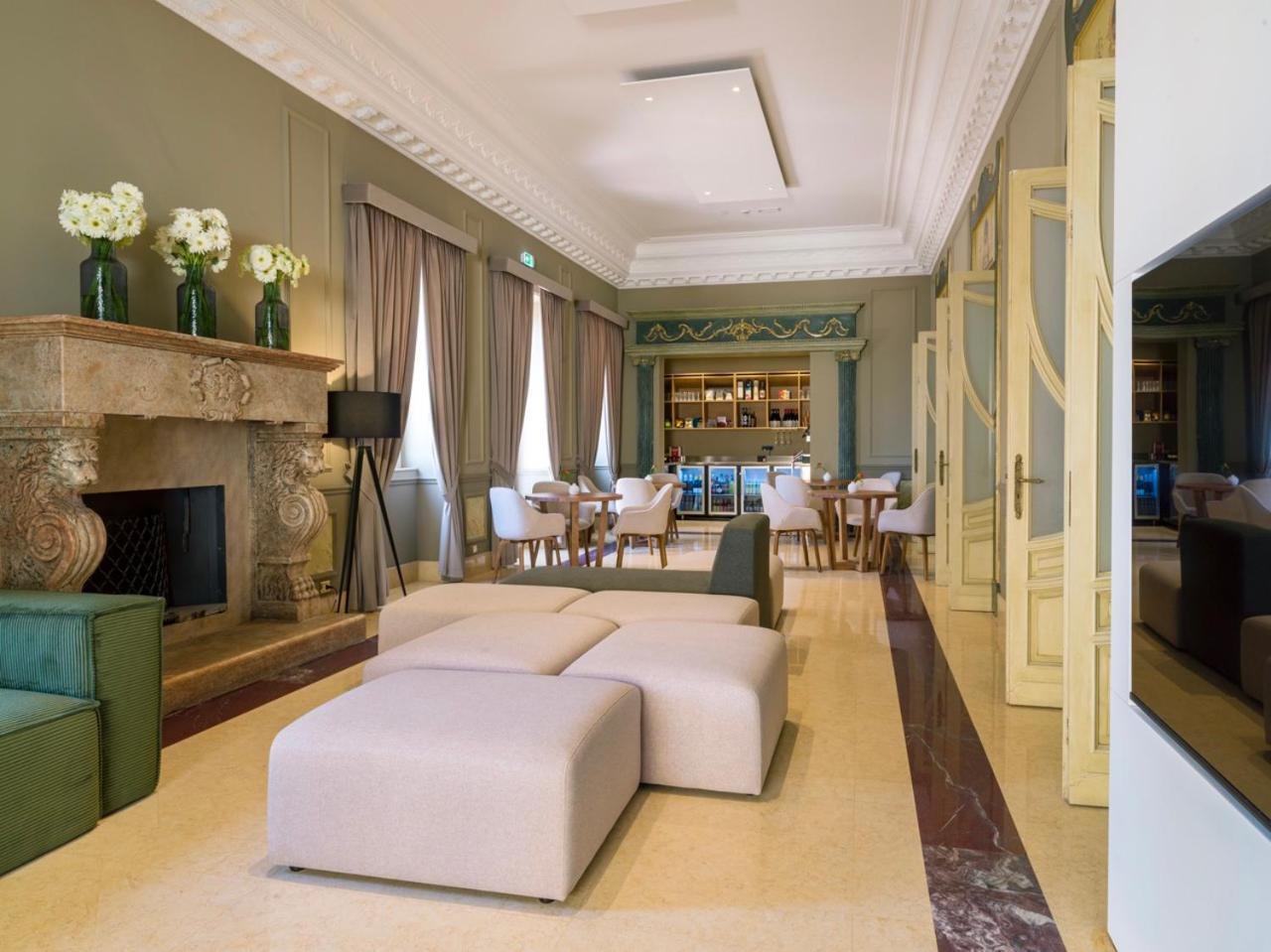 Una Hotels One Катания Экстерьер фото