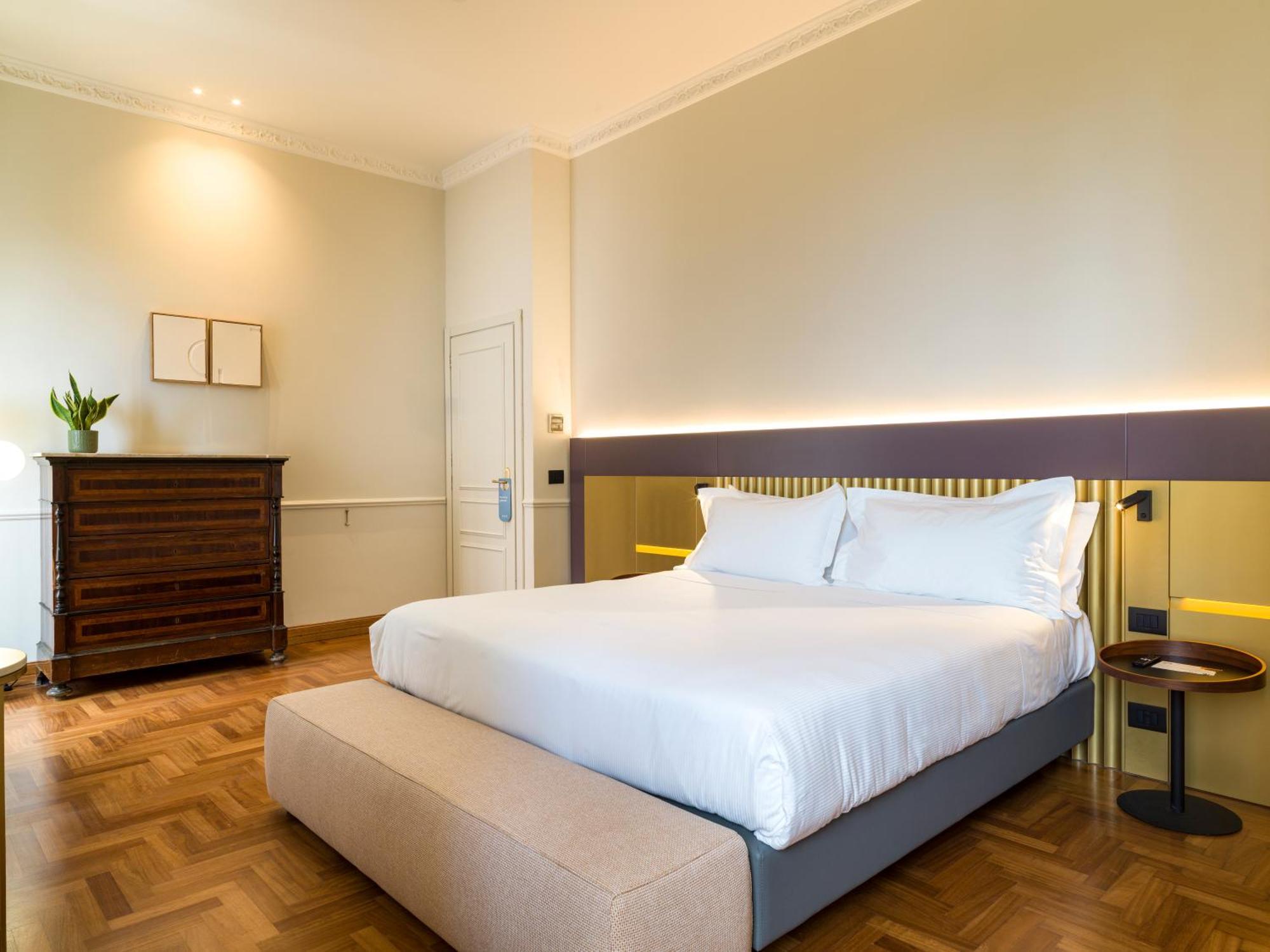 Una Hotels One Катания Экстерьер фото