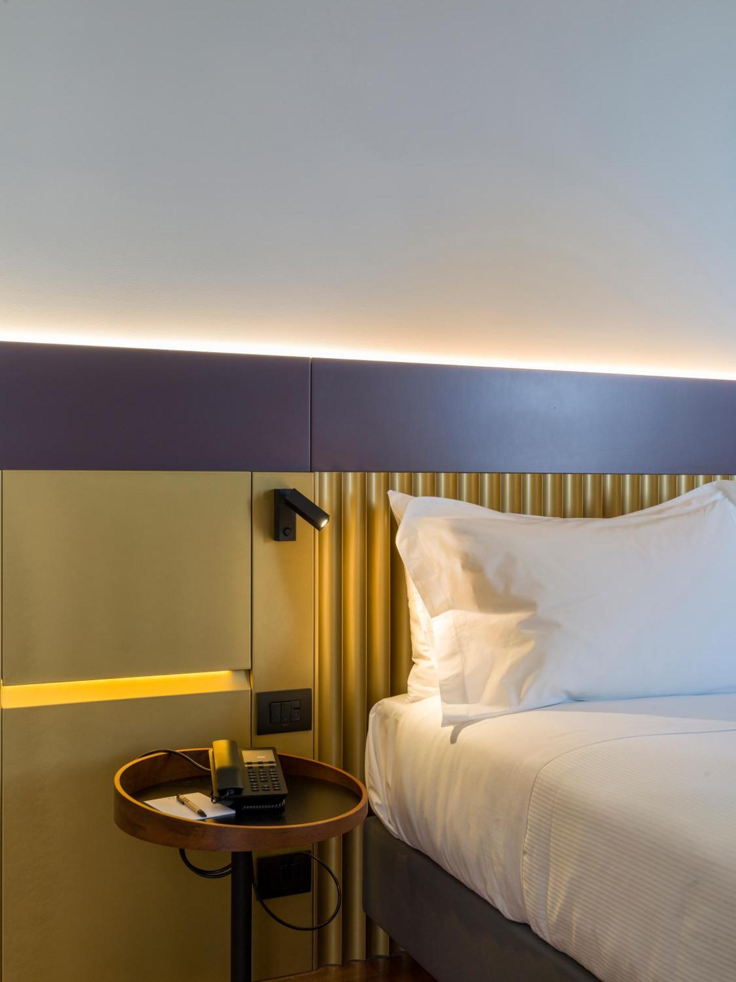 Una Hotels One Катания Экстерьер фото